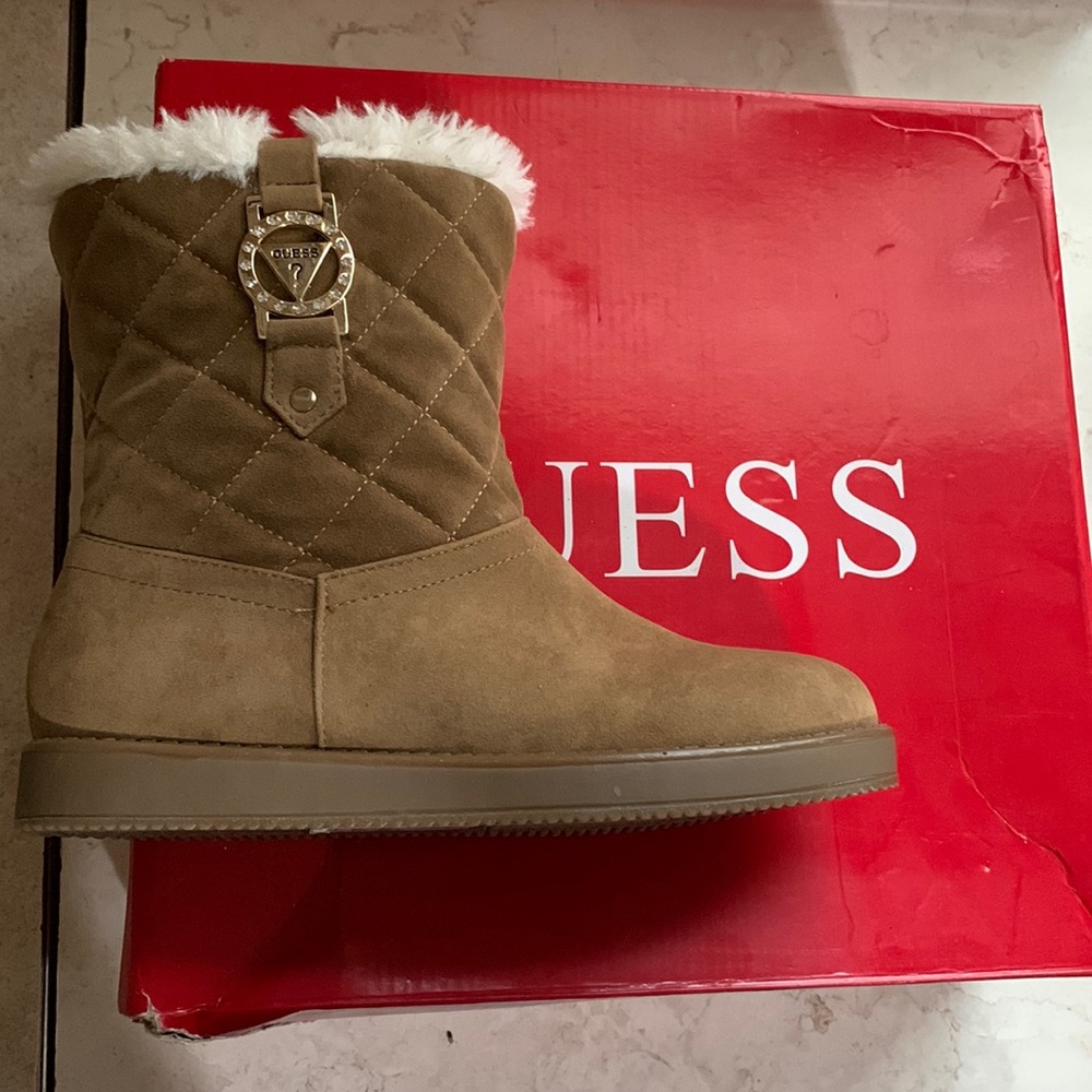 Guess winter shoes